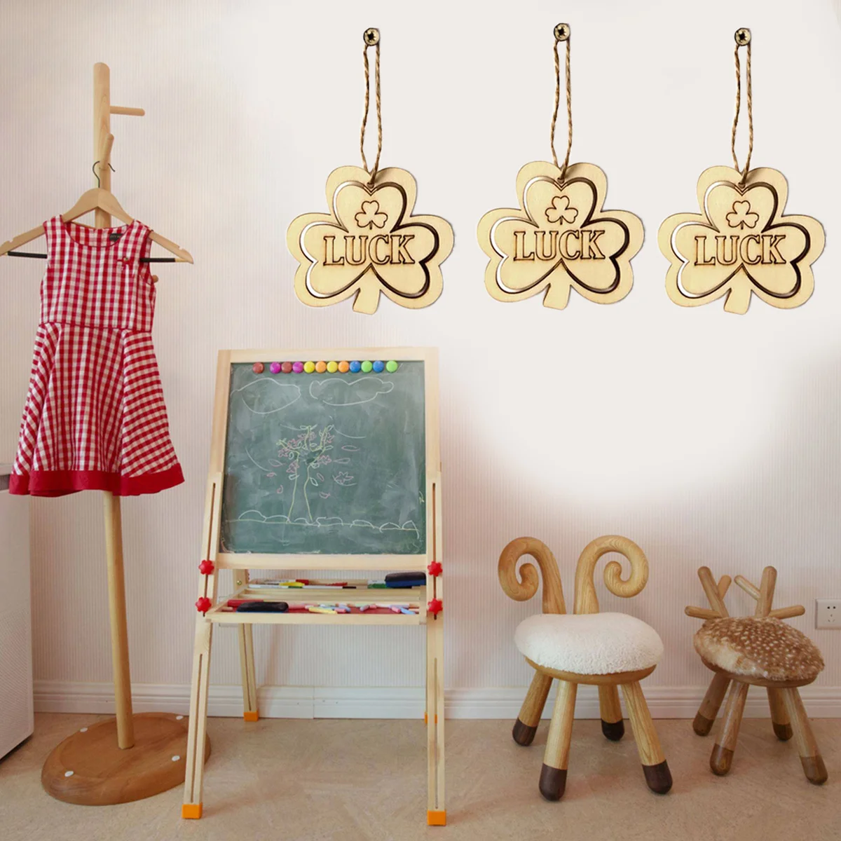 

10pcs Leaf Cutouts St Patrick's Day Party Supplies Favor Embellishments Tree Hanging Shamrock Cutouts