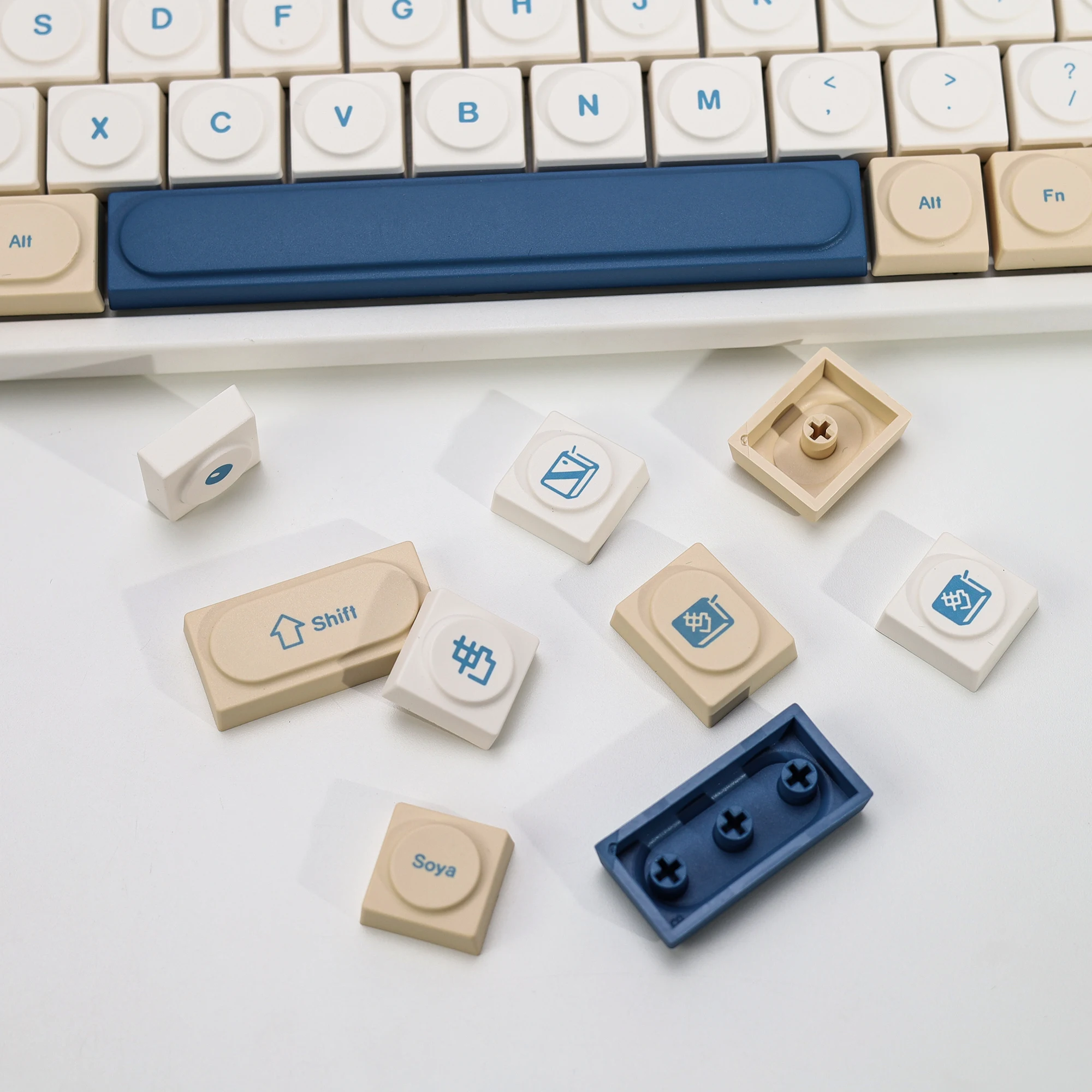 Фото Комплект кейкапов KBDiy 137 клавиш GMK SoyMilk Doys PBT, корейские и русские раскладки, для низкопрофильных механических клавиатур 60%, 1353, Cherry MX Switch №4