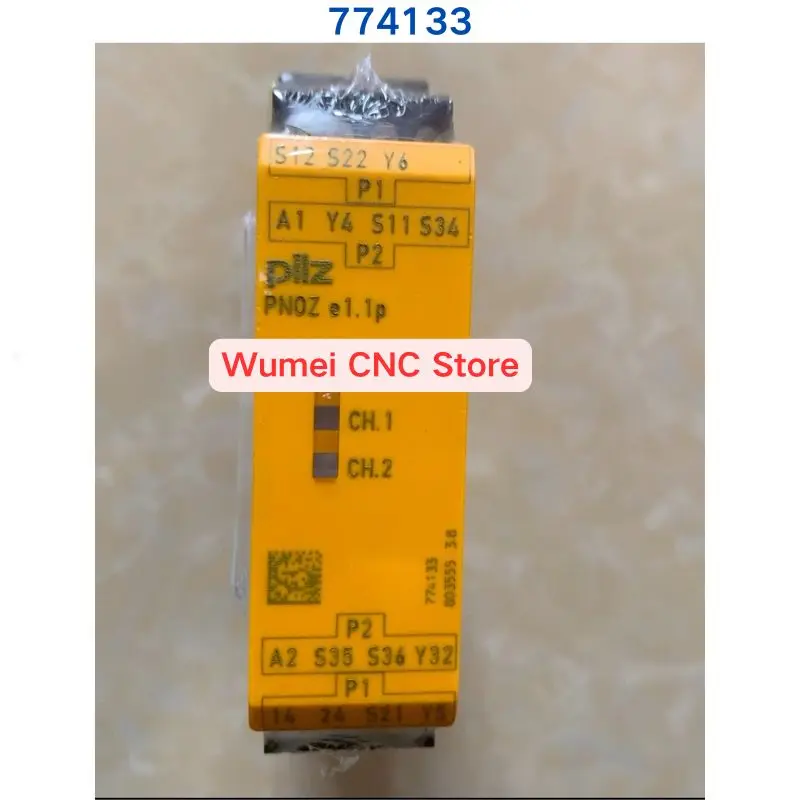 

Реле безопасности PILZ PNOZ e1.1p 774133 774350