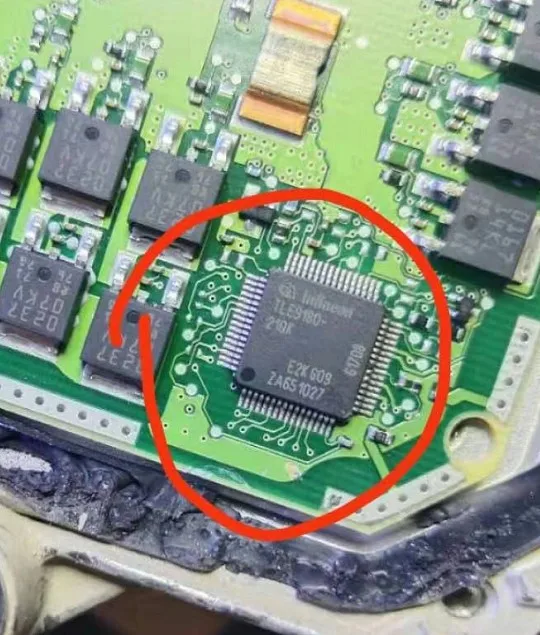 

TLE9180-21QK TLE9180 QFP64 Новинка и быстрая доставка