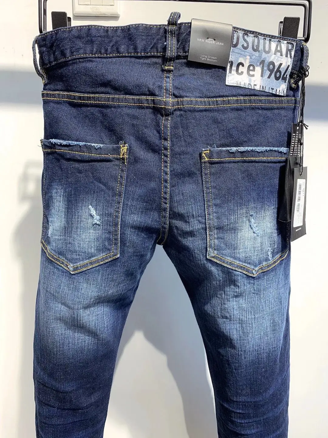 2023 New Fashion Men's Washable Hole Patch Patch Elastic Button Hot Diamond Casual D2 Jeans for Men