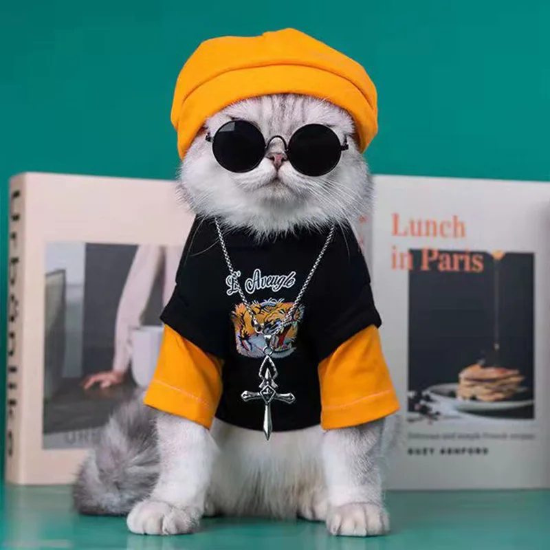 

New Pet Clothes Four Seasons Available Cat Clothes Handsome Fashion Cat Dog General Pet Coat Dog Sweatshirt T-Shirt