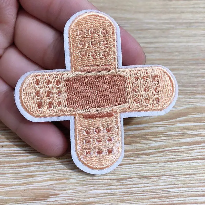 

1 шт. перекрестная повязка с вышивкой ремонт детской джинсовой куртки Мультяшные термоклейкие нашивки для одежды маленькая клеевая наклейк...