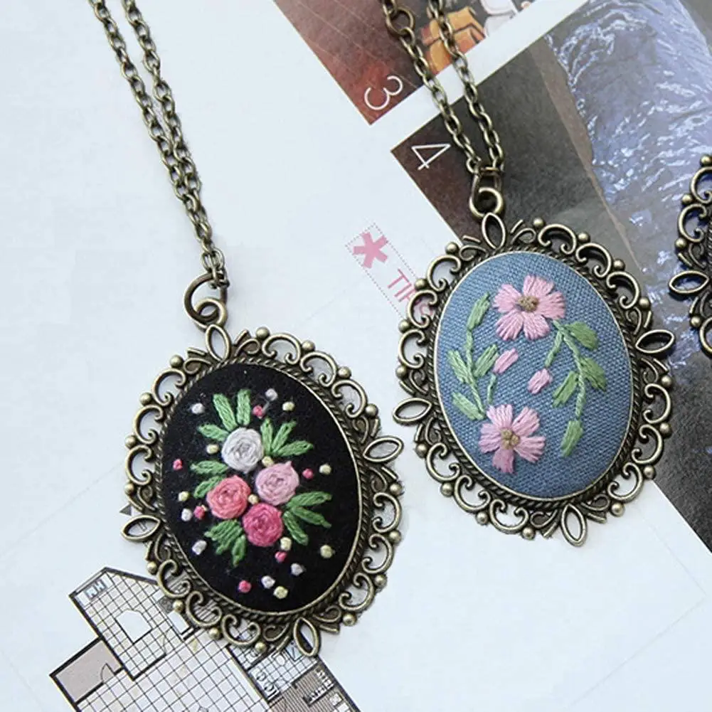 

Embroidery Pendant Kit Embroidered Pendant Necklace With Needle Thread For Diy Art Crafts