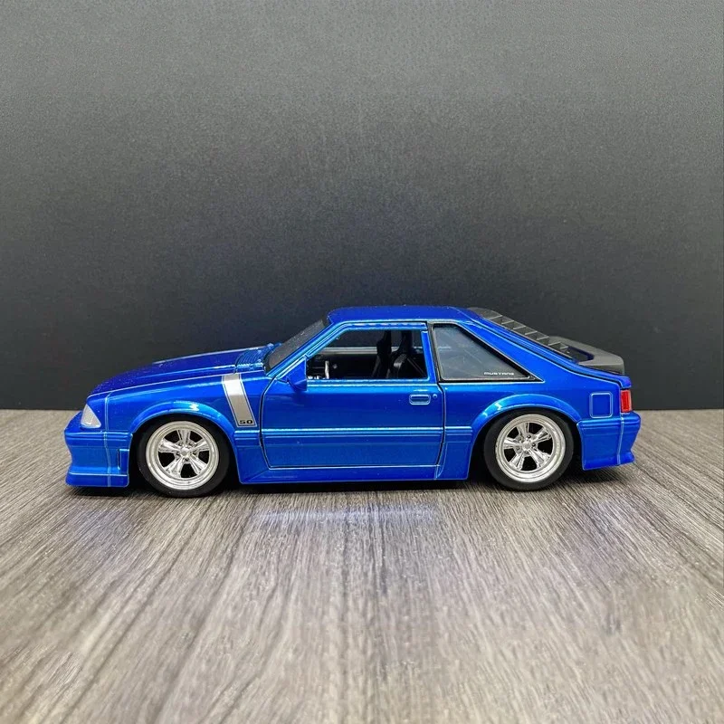 JADA 1:24 Ford Mustang GT 1989 металлическая модель автомобиля