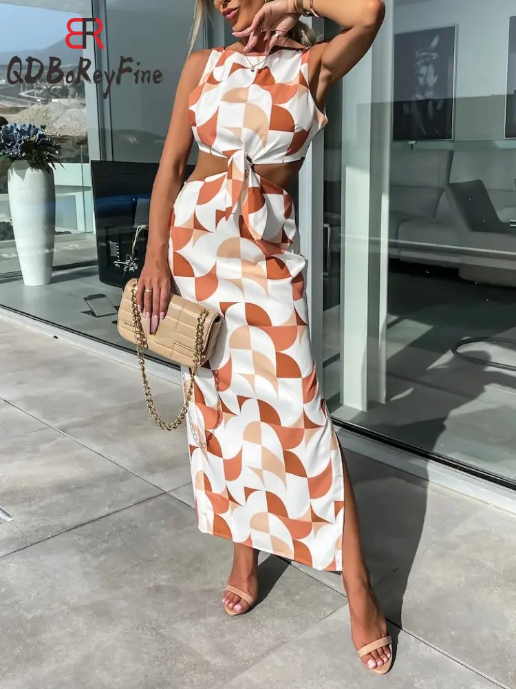 

Женское платье с разрезом сбоку, без рукавов, с открытой спиной