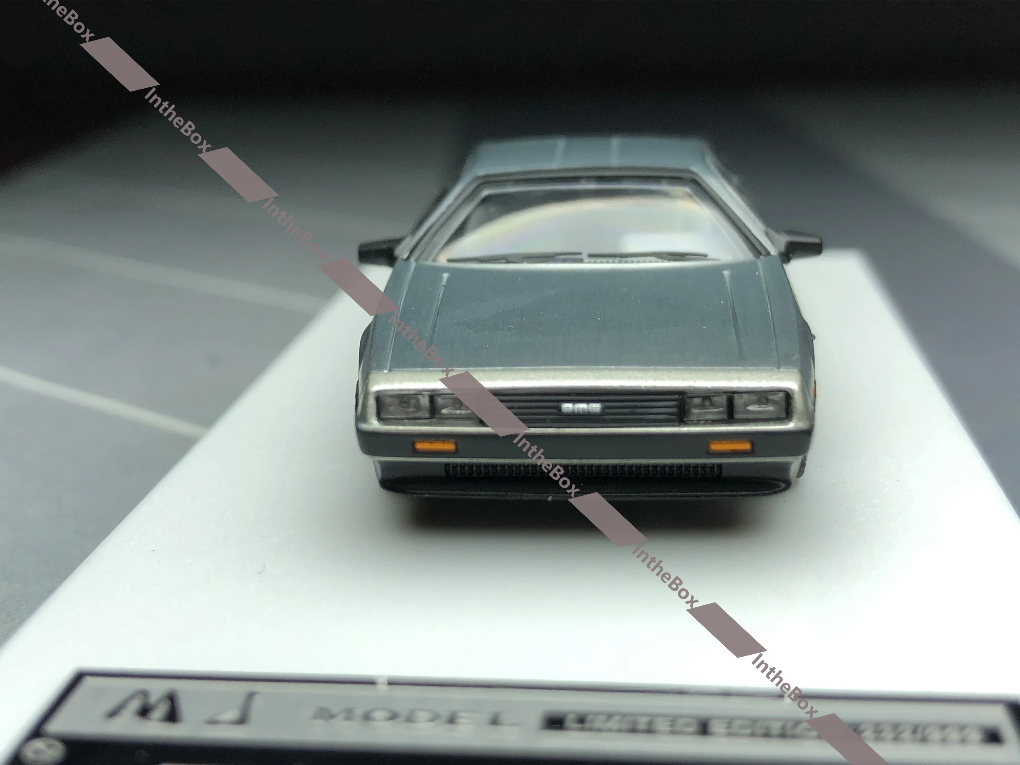 Фото MJ 1/64 «Назад в будущее», машина времени Delorean, литая под давлением модель автомобиля, коллекция, ограниченная серия, игрушки для хобби №2