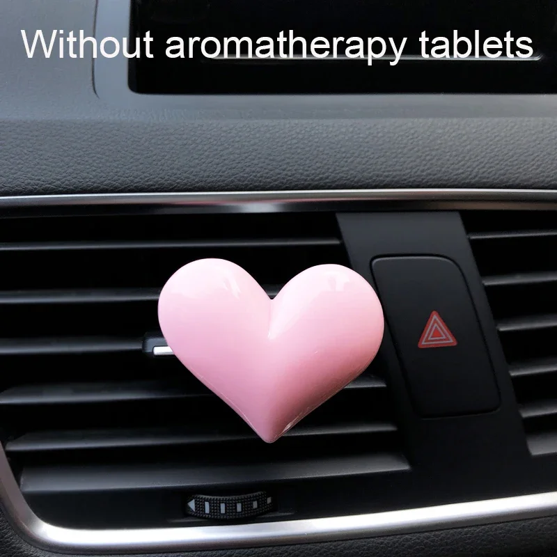 

Автомобильный освежитель воздуха с красным сердцем, декоративный освежитель воздуха с клипсой для салона автомобиля