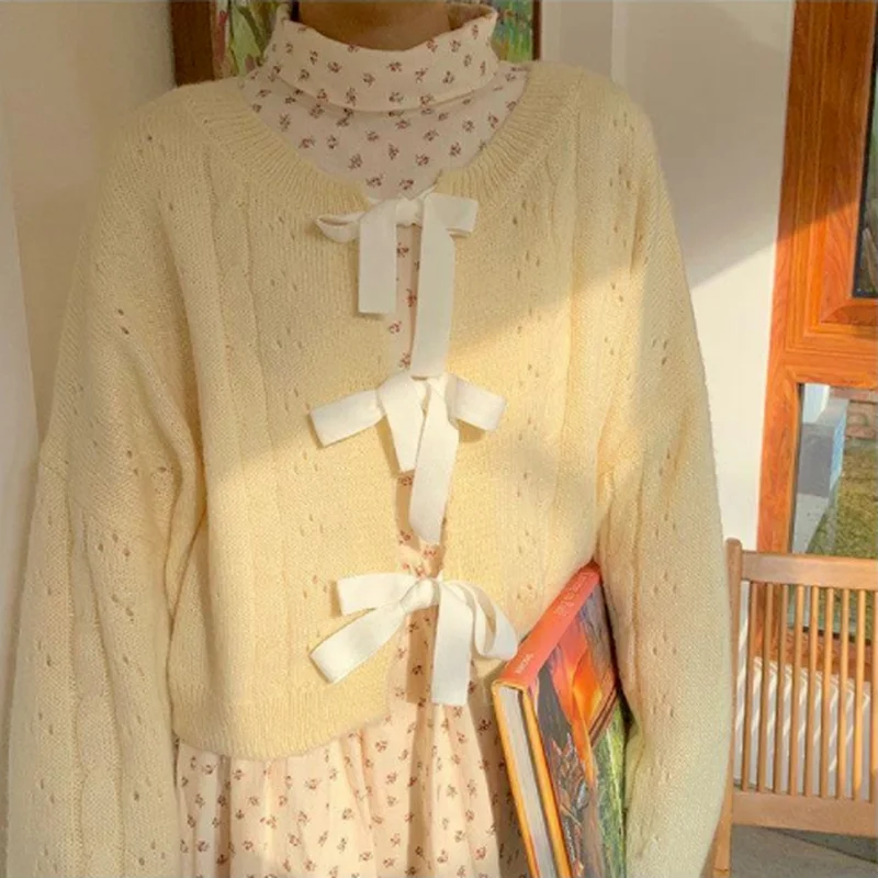 

Sweaters Women Temperament Knitting Tender Hollow Out Bow Belt O-Neck Long Sleeve Cardigan Korean Fashion Lovely Kawaii Bow Tops