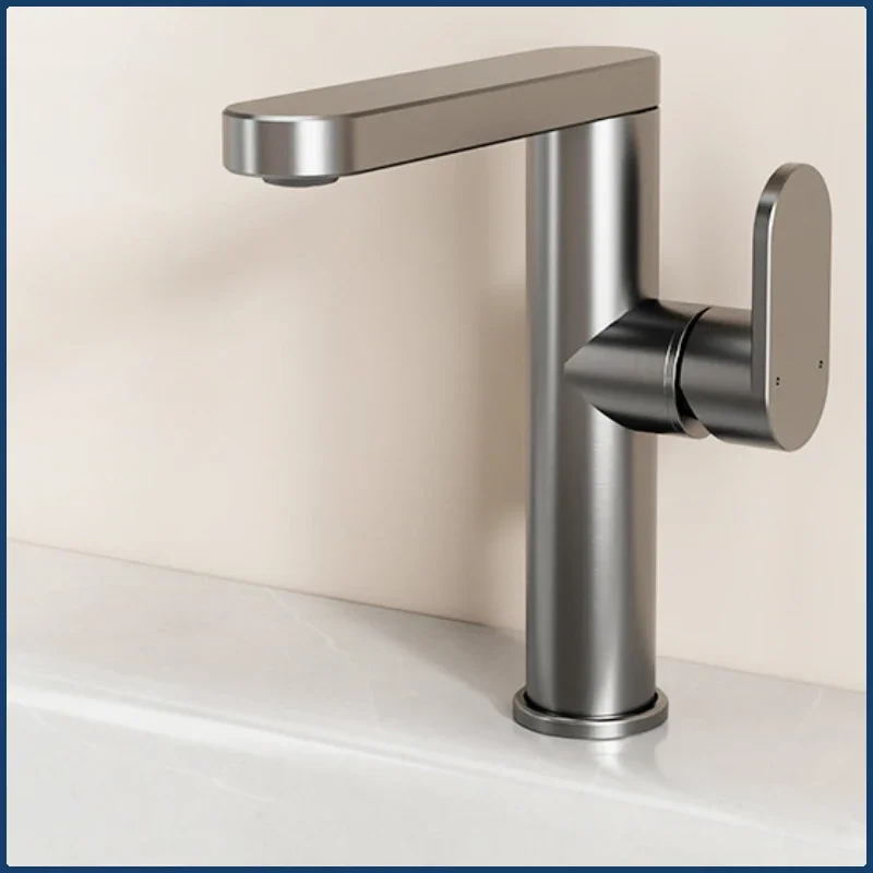 

Керамический смеситель для раковины Grohe