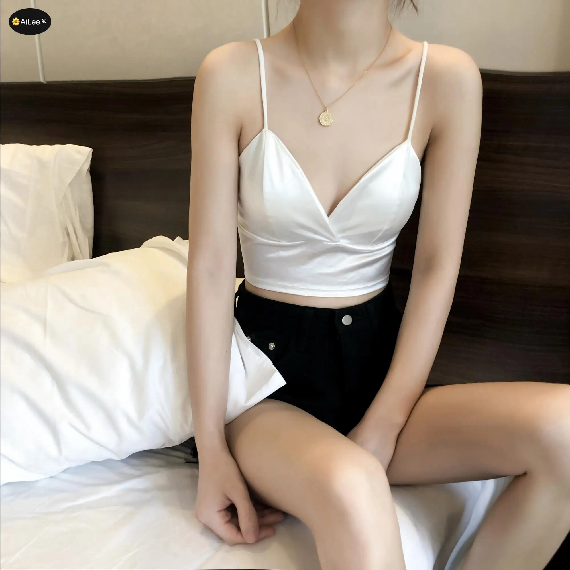 

Sexy Summer Women Deep V Tank Top Fashion Lady Sleeveless Strapless Sling Slim Crop Top Camisole Female Clothing Tanks Backless