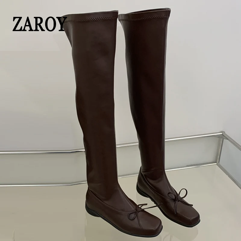 Фото Женские эластичные сапоги ZAROY выше колена с бантом, квадратным носком, на плоском каблуке, облегающие, повседневные, универсальные, зимние, высокие ботинки №1