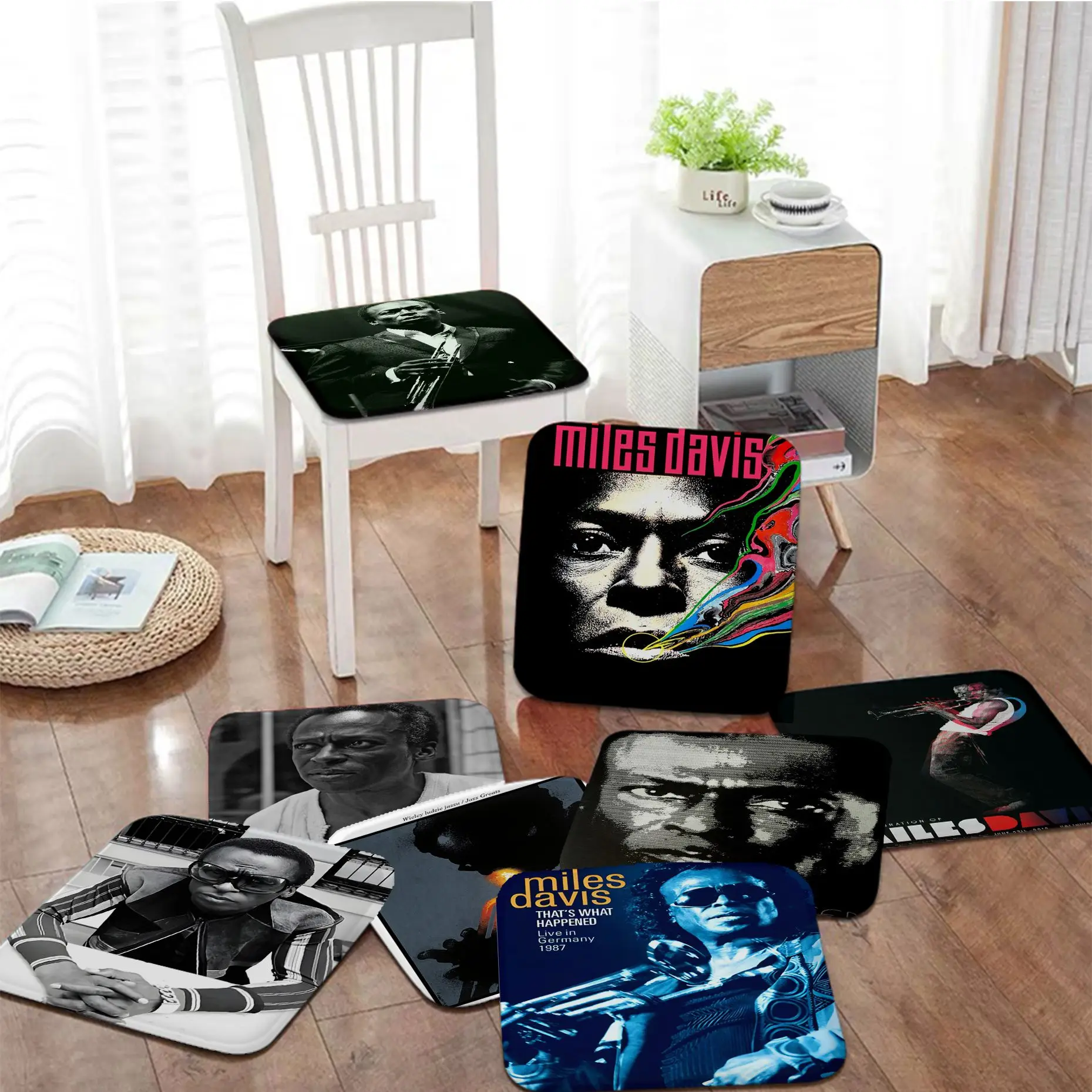 

Miles Davis Jazz Music Star Meditation Cushion Stool Pad Dining Chair Tatami Seat Cushion Anti-Slip Outdoor Garden Cushions