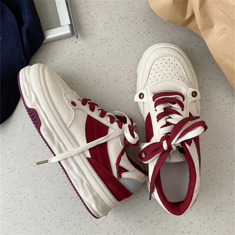 

2022 Women's Platform Sneakers White Designer Lace Up Casual Flats Ladies Sneakers Shoes Tennis Female Vulcanized Shoes Girls