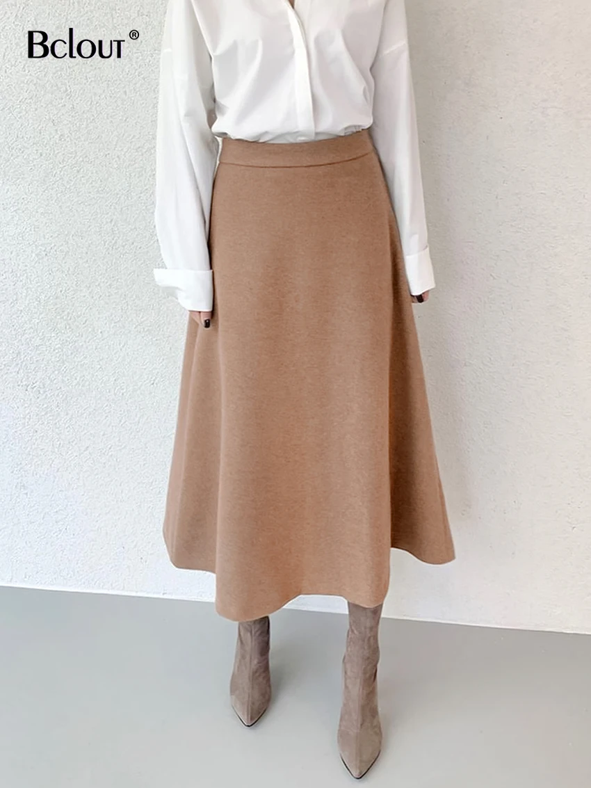 

Bclout Autumn Long Skirts Women Elegant Office Lady High Waist Loose Khaki Skirts Fashion Thick A-Line Pleated Skirt Female 2022