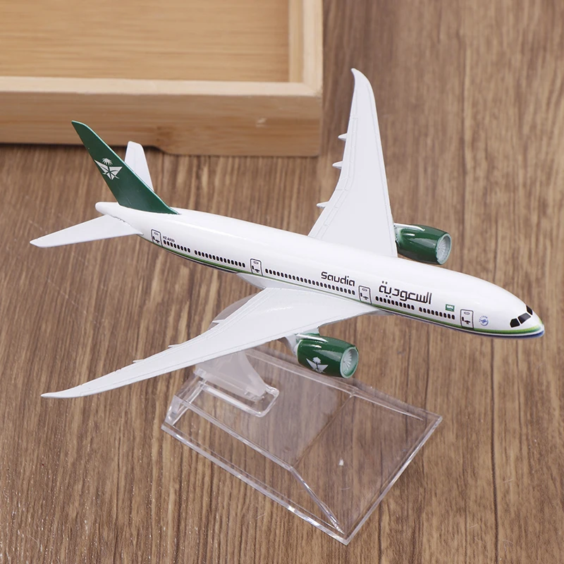 16 см масштаб 1:400 металлическая копия самолета Saudi Airlines B787 желто-зеленый самолет