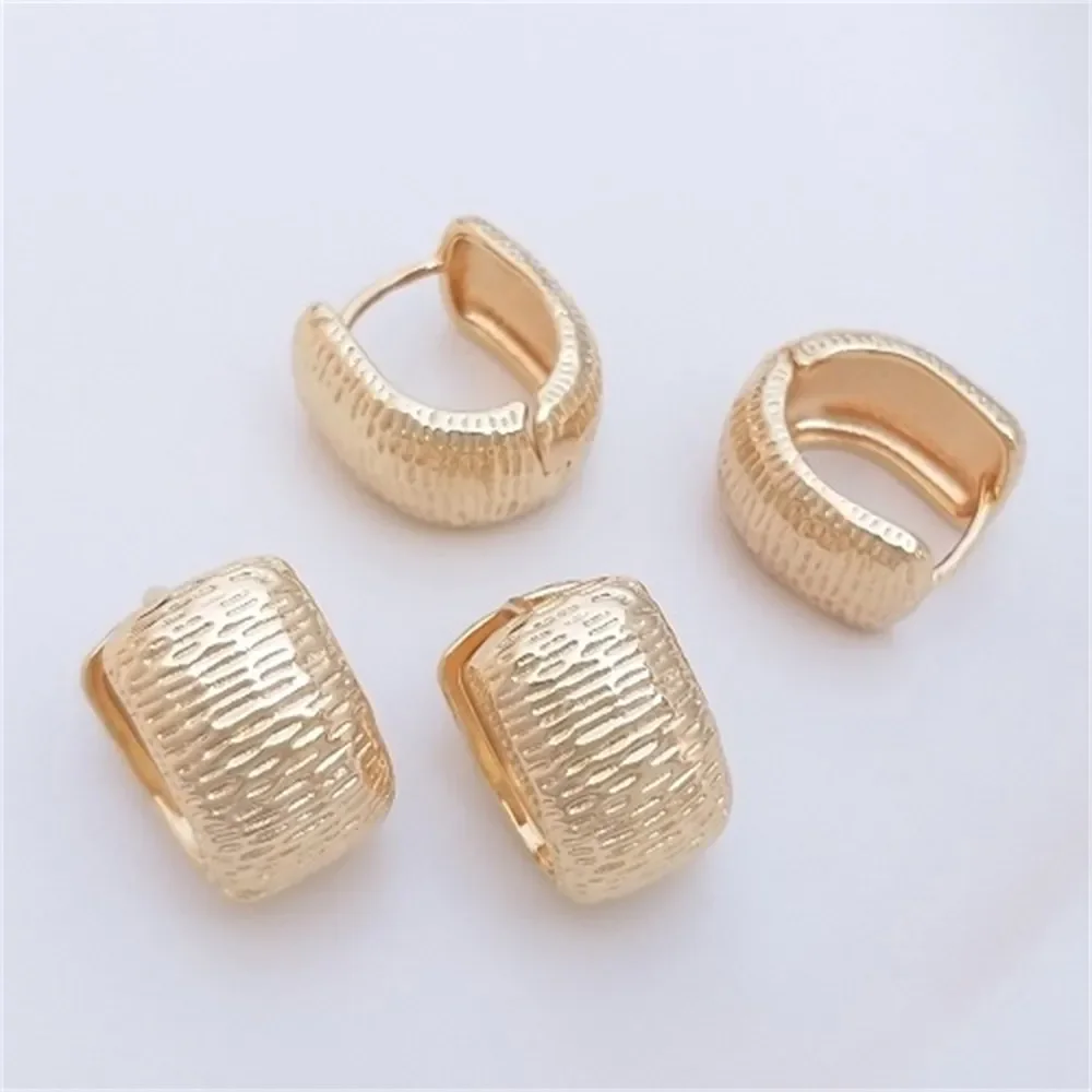 U-образные серьги из 14-каратного золота с ретро-деревянным зерном широкие