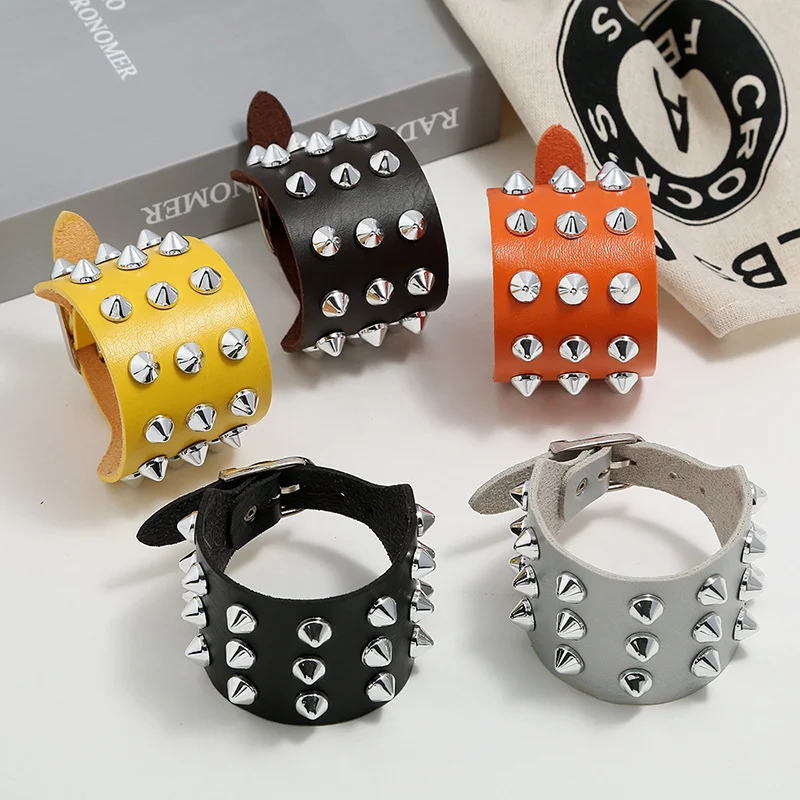 

1pc Punk Style Men Studded Leather Bracelet Unisex Gothic Rivet Wristband Rock Wide Strap Cuff Bracelet With Metal Spikes