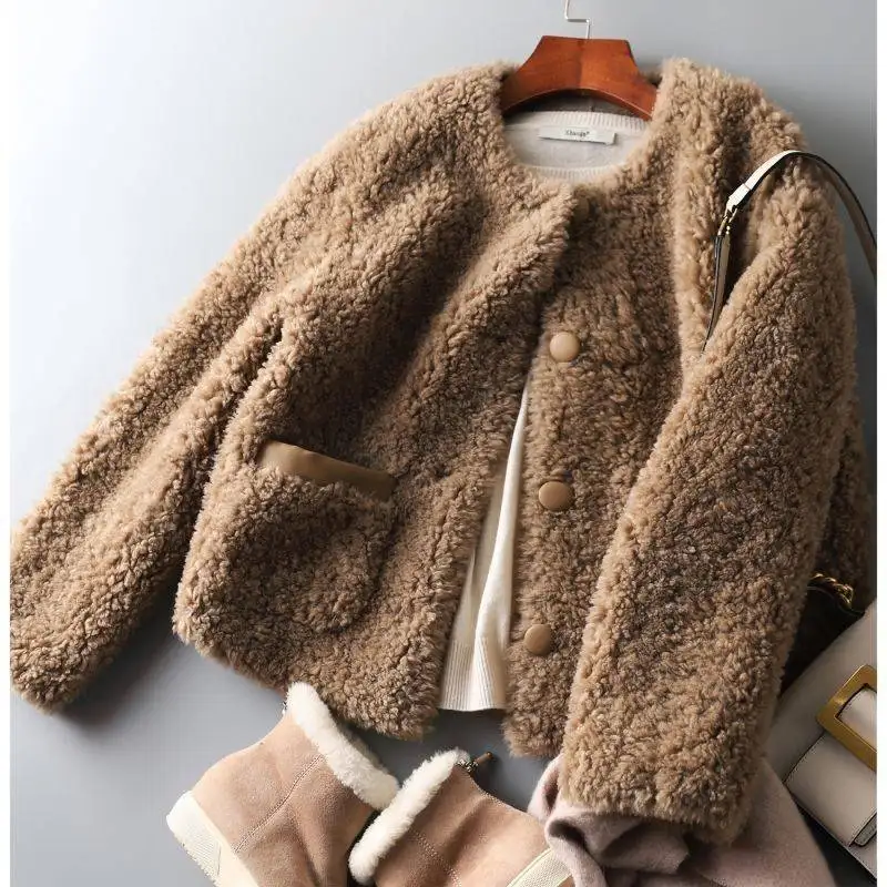 2022 New Fashion Luxury Winter Jacket Women Soft Lamb Wool Fur Coat Knitting Wool Turn-down Collar Thick Warm Outerwear Brand