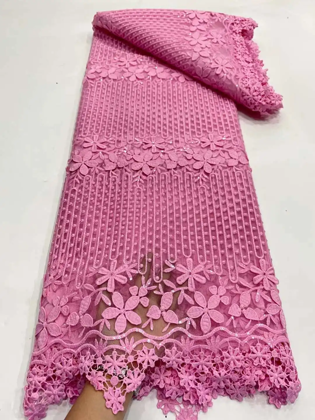 

Hot Sale Sequins Lace Fabrics 2022 African Net Lace Fabric High Quality Nigeria French Tulle Mesh Lace Beads For party DPG1-10