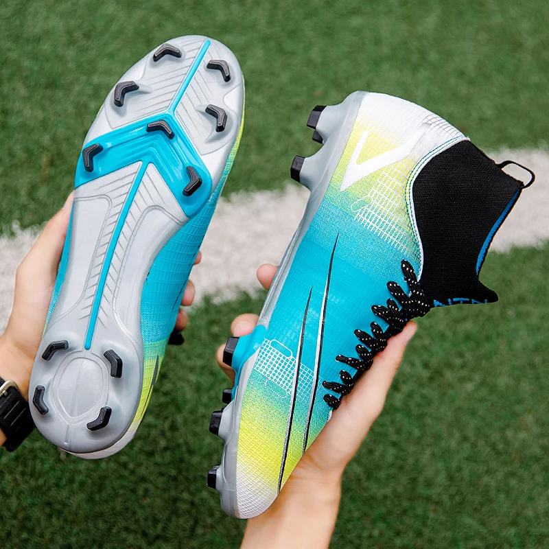 2023 New Football Boots For Men High-Top Soccer Shoes Anti-Skid Football Cleats Sport Sneakers For Kids Boy Krampon Futbol Erkek