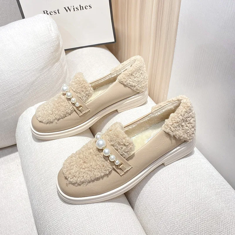 Fashion Pearl Design loafers Women Winter Platform Shoes Plush Shoes Women Outdoor Faux Fur Warm Cotton Shoes Large Women Shoes