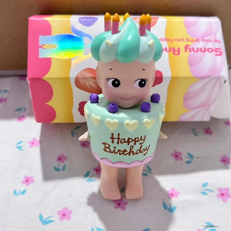 

Аниме Сонни Ангел счастливого дня рождения торт серии реальная фигурка загадочная коробка игрушки кавайные хипперы мультяшная сумка Детск...