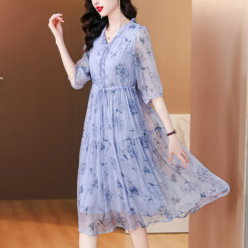 Женское платье-миди из шелка тутового шелкопряда с цветочной вышивкой