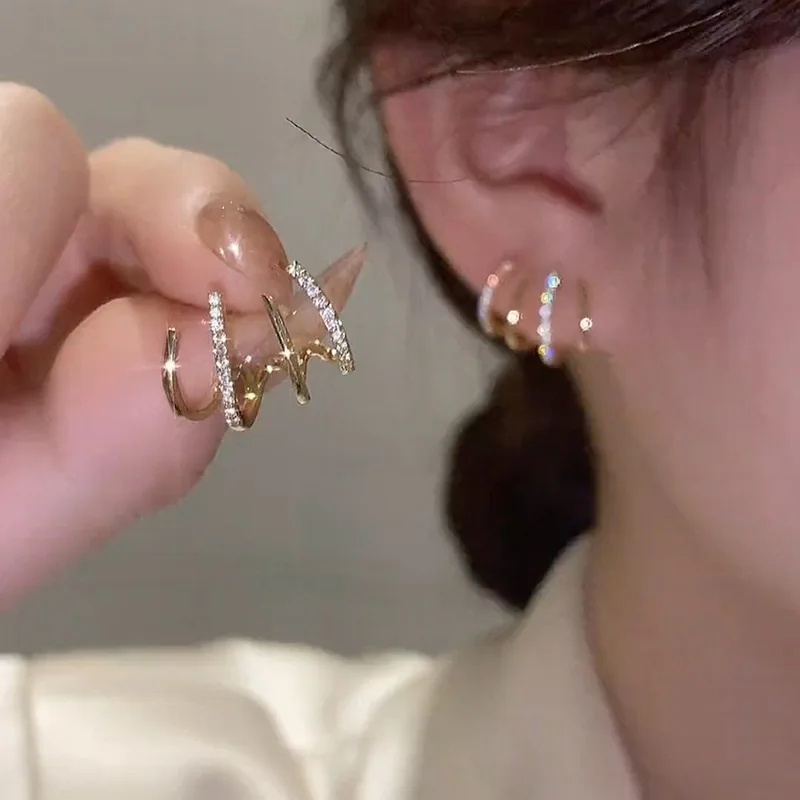 Новые корейские серьги-гвоздики с крючком для ушей для женщин, блестящие изысканные геометрические серьги в форме грабли, ювелирные издели...