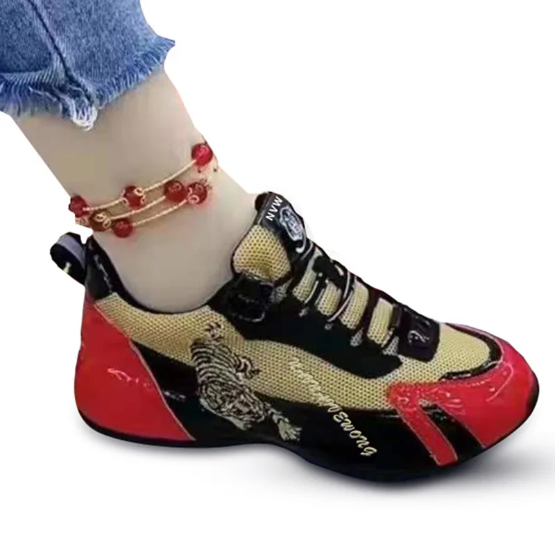 Sports Shoes Women's Auspicious Tiger Embroidery Breathable Women's Shoes Low-top Color Matching Lace-up Small White Shoes