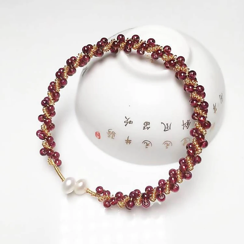 

Gold Plated Natural Garnet Cuff Bracelet Dazzling Gemstone Luxurious Red Wrapped Bead Fashion Design Women Girl Handmade Jewelry