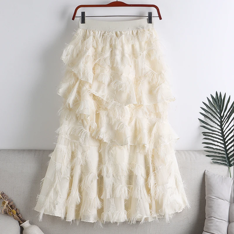 

Женская блестящая юбка