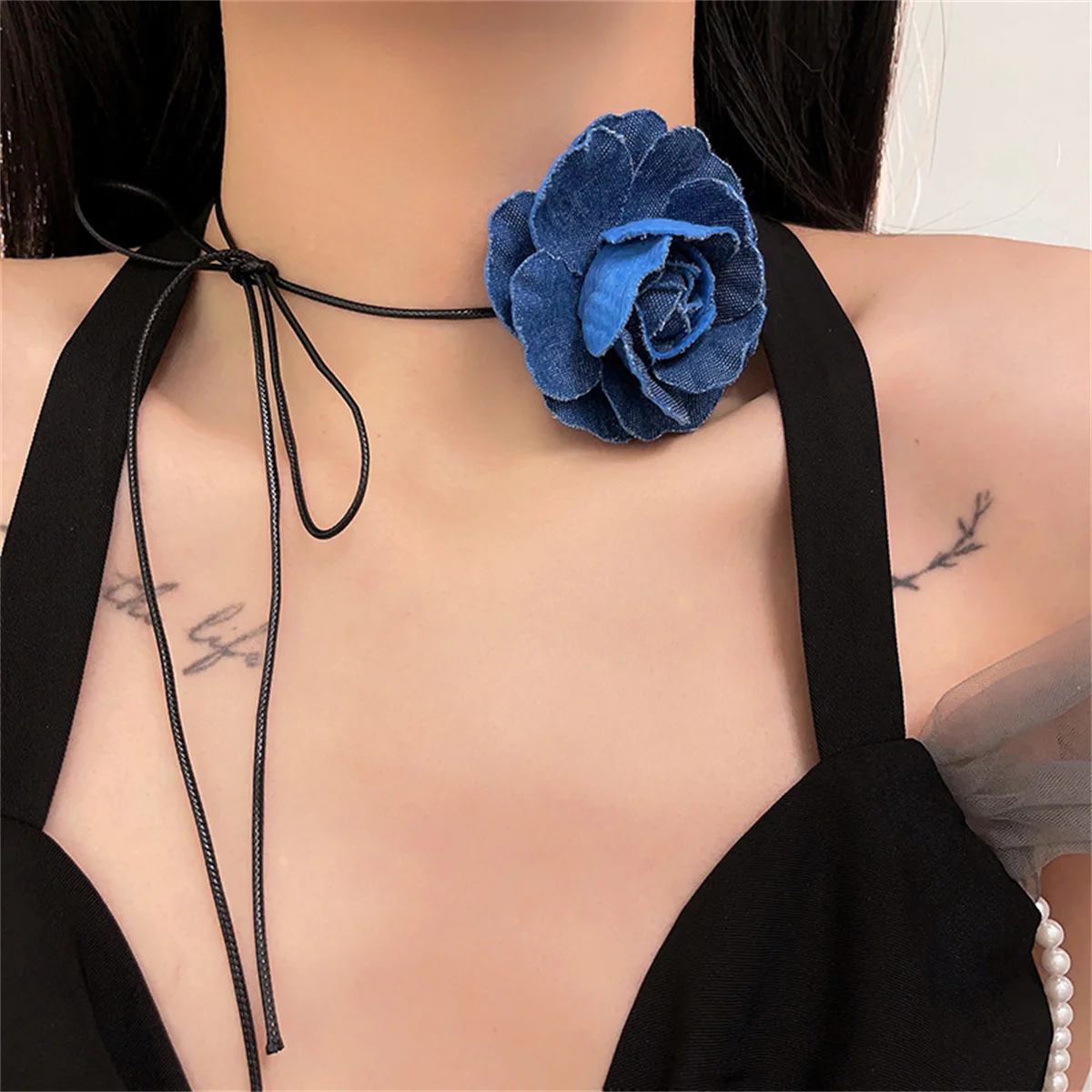 

Lacteo Big And Small Denim Flower Charm Necklace Choker Women Jewelry On Neck Clavicle Chain Collar Street Trendy 2023 Party