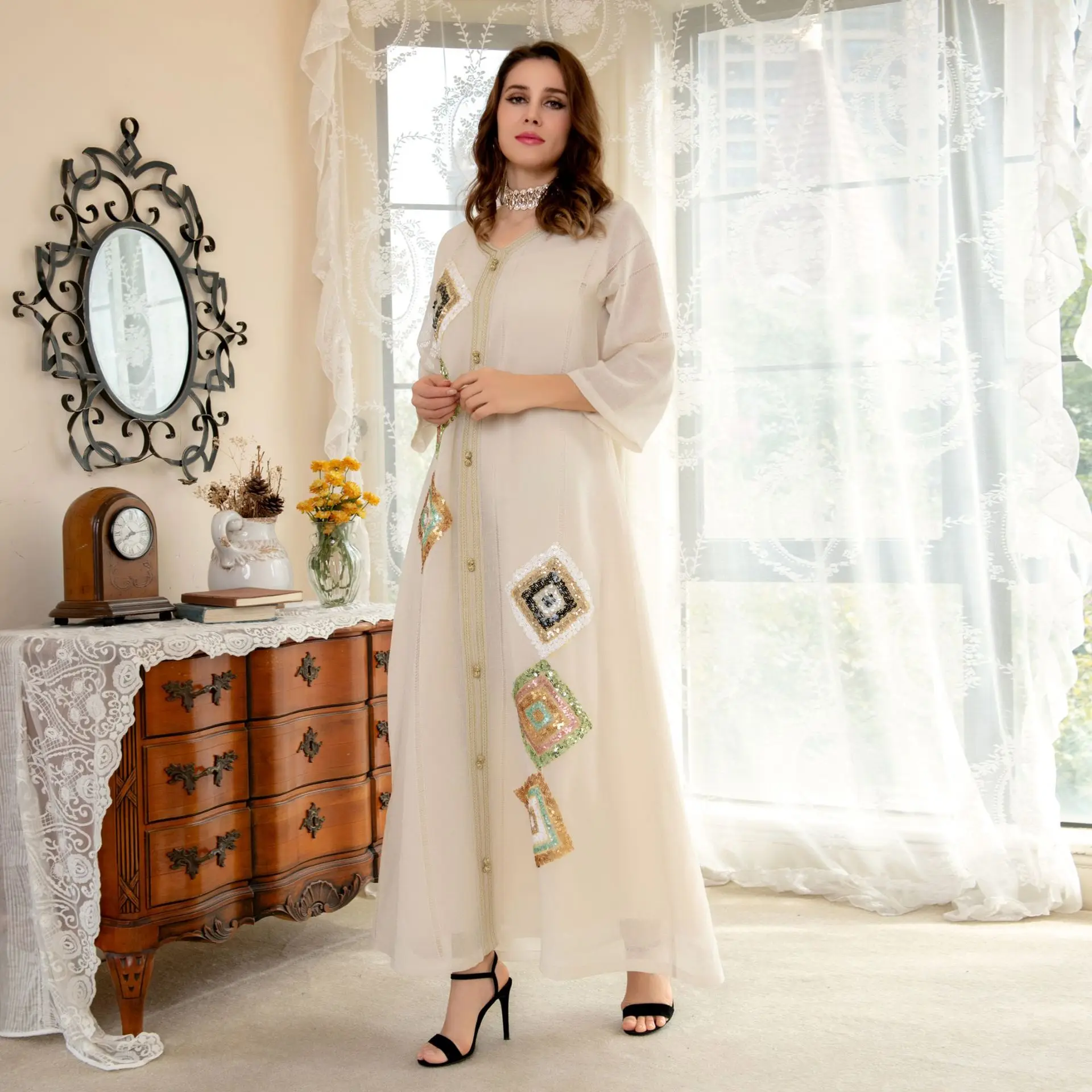 Muslim Women Dress Cotton and Linen Dubai Turkey Fashion Jalabiya Loose Sequins Embroidery Kaftan Abaya Islamic Clothing