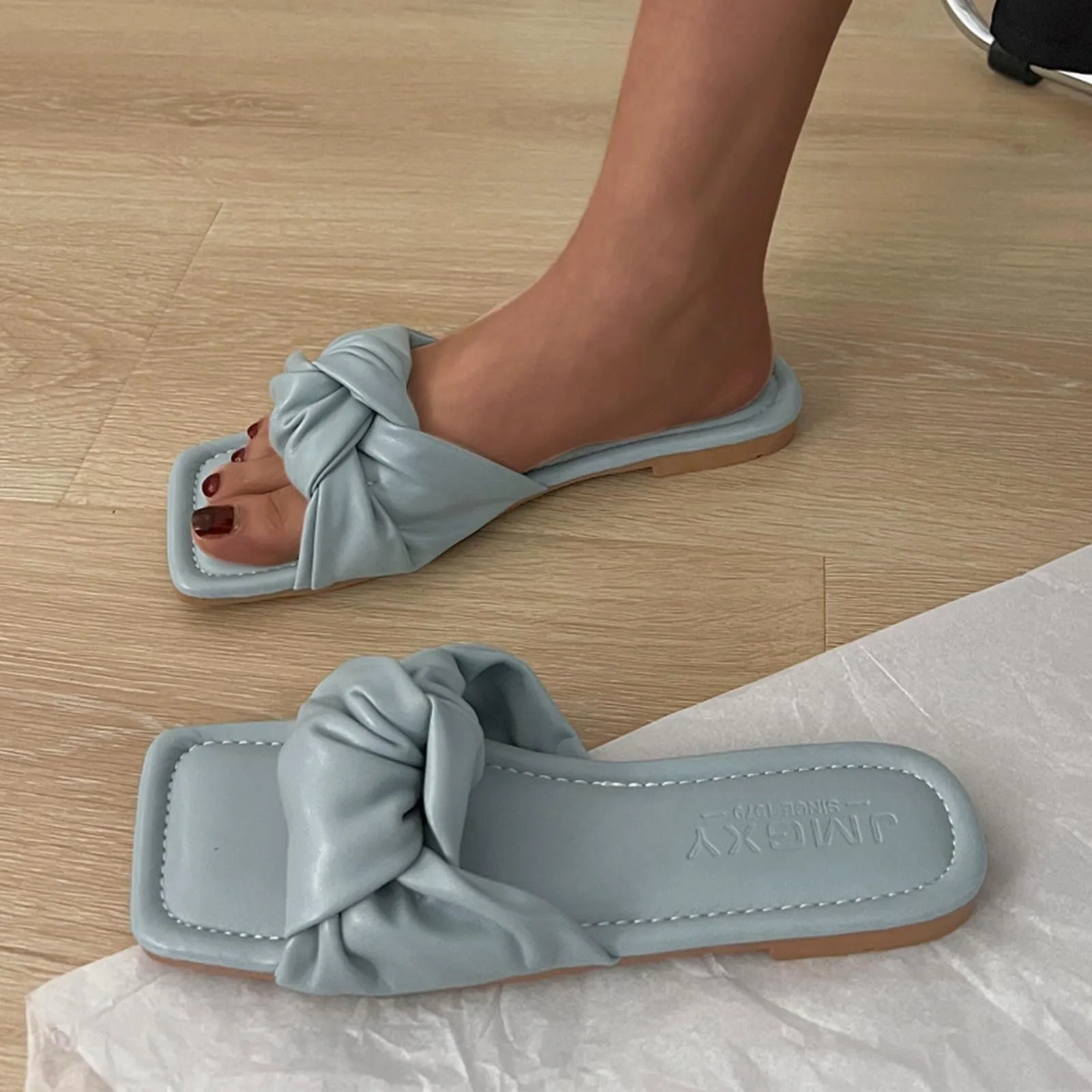 

Women Sandals 2022 Ladies Summer Flat Slippers Beach Fashion Shoes Indoor Home Footwear Casual Non-slip Flip Flops New Slides