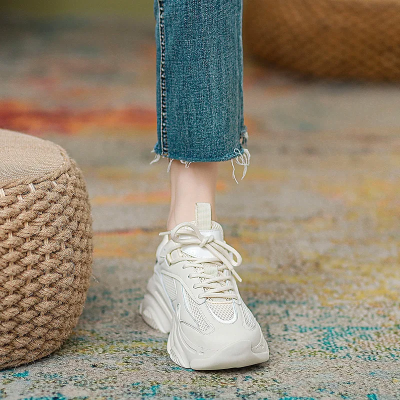 

Новинка осени 2022, популярная универсальная маленькая белая обувь INS, популярная повседневная спортивная обувь