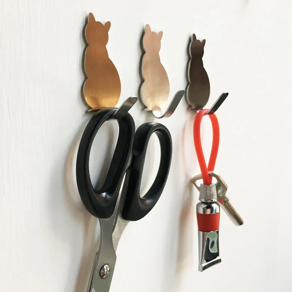 

2pcs Self Adhesive Wall Hooks Cat Pattern Hangers For Bathroom Kitchen Stick on Wall Hanging Door Clothes Towel Racks Crochets