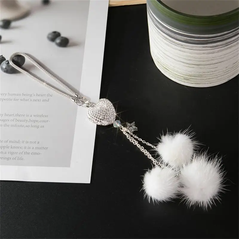 

1 Pcs Car Rearview Mirror Pendant Creative Shape Mink Fur Ball Car Pendant Crystal Rhinestone Pendant Car Interior Accessories