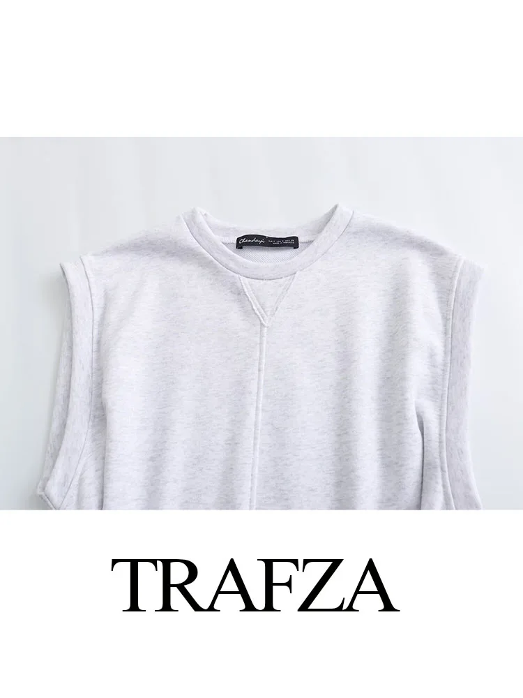 Женский Однотонный свитер с открытыми плечами и круглым вырезом