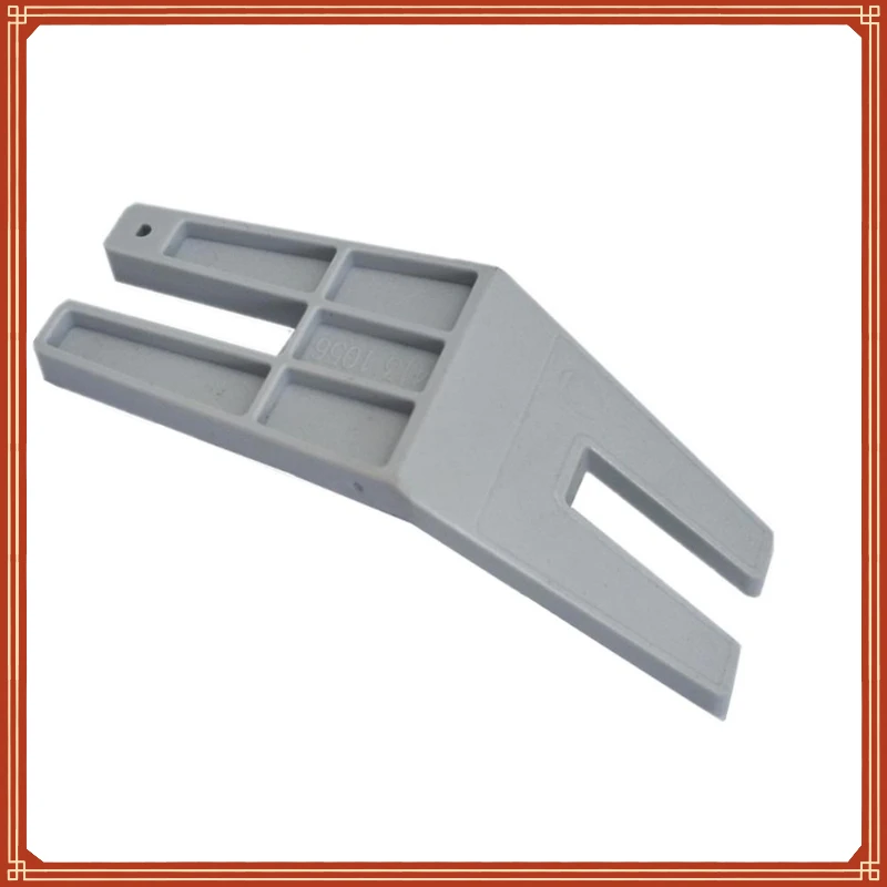 

Sewing Tool Clearance Plate Button Reed Presser Foot Hump Jumper for Sewing Machines Accessories 5BB5912