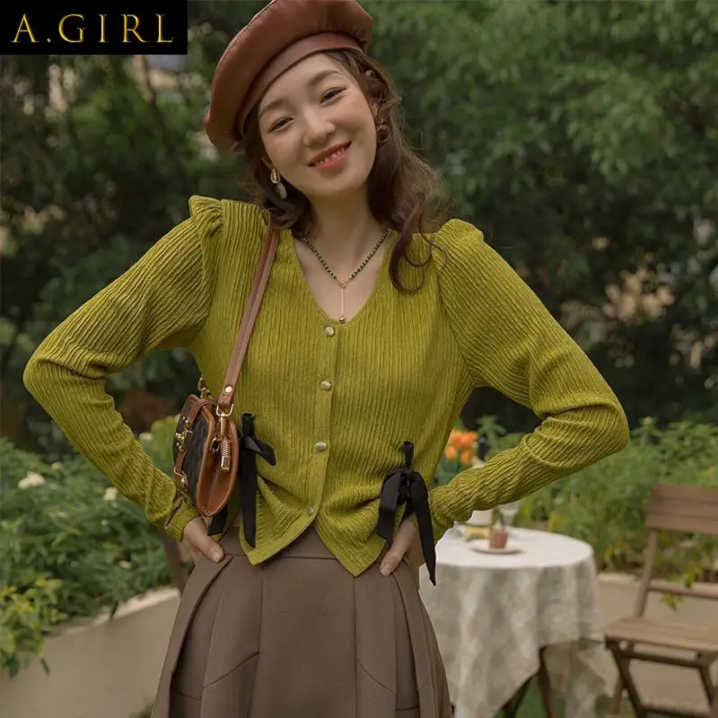 

Shirts Women V-neck Female Elegant Classic Tops Stylish Vintage Holiday Bow Cropped Slim Fit Tender Popular Ulzzang Newest Chic