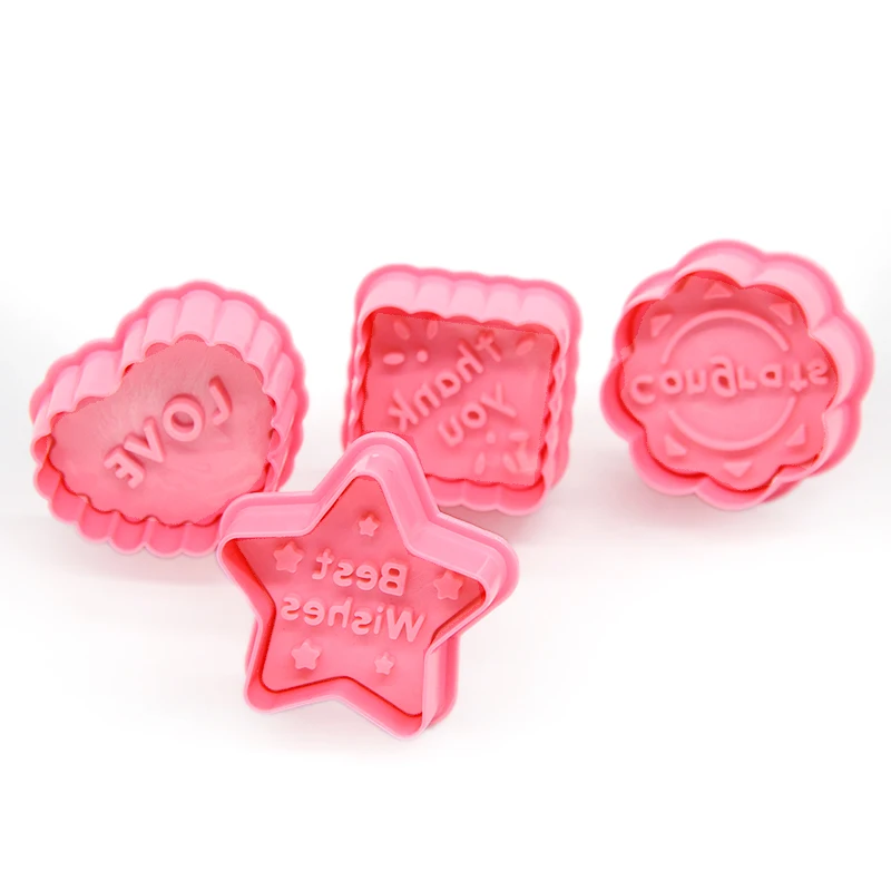 

4Pcs/Set Cookies Cutter Tools Holly Leaf Cake Cookie Mold Sugarcraft Fondant Decorating Plunger Cutters Mould Bakeware Tools