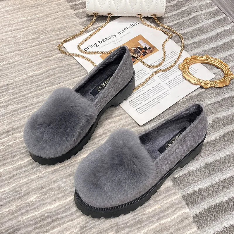 

Plush Cotton Padded Shoes Women's 2022 New Autumn and Winter Thick Heel Warm Loafers Wear Large Women's Shoes Outside Tide