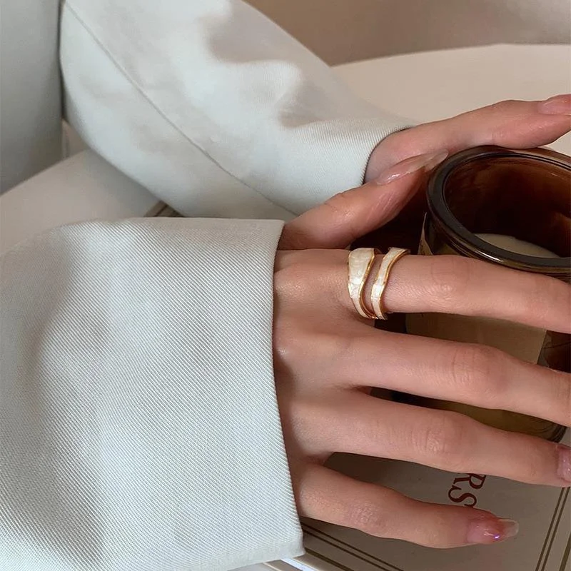 Женское Двухслойное кольцо с перфорацией регулируемое |