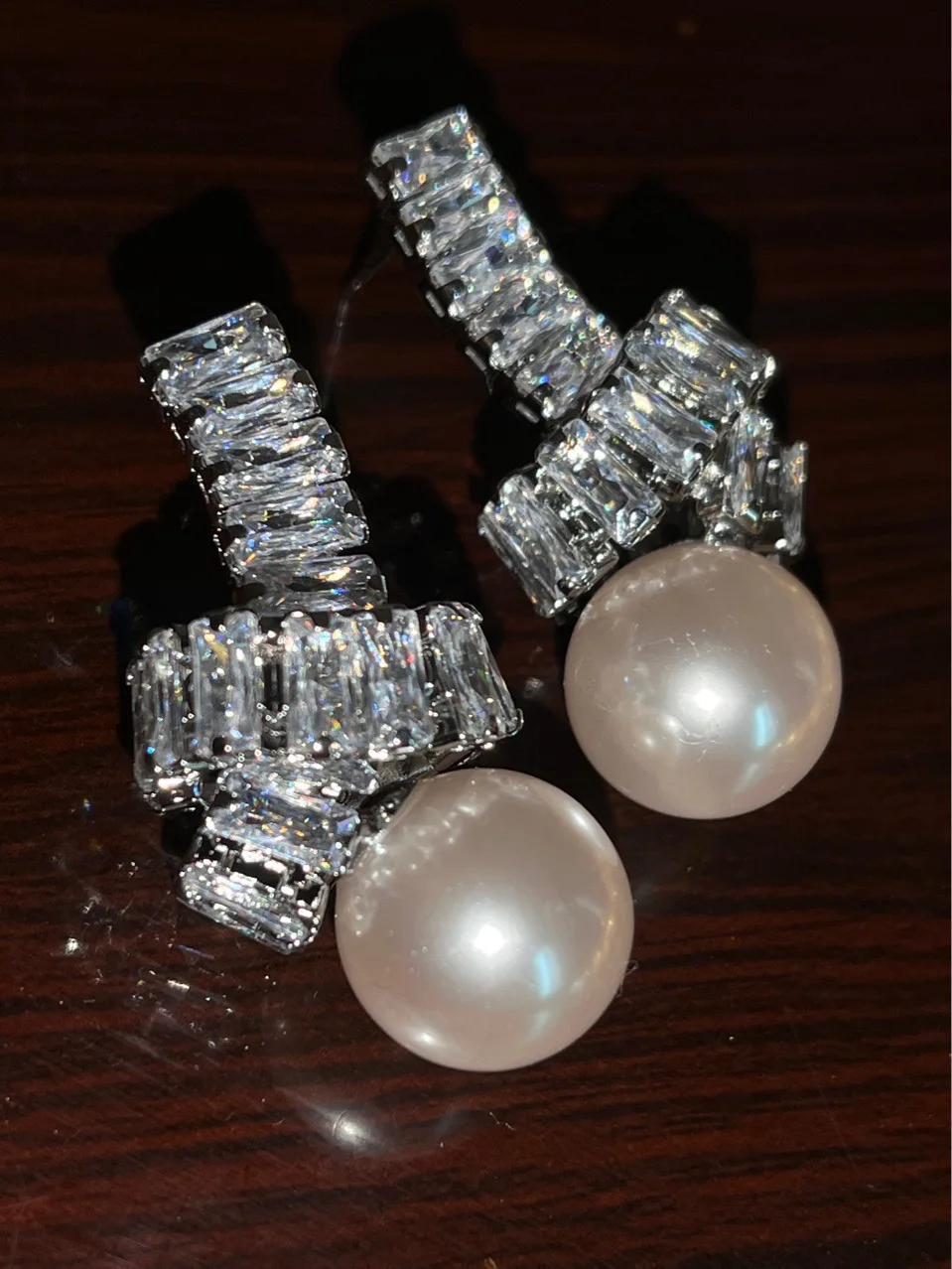 

Длинные серьги, циркониевые Светоотражающие сверкающие серьги с большими бусинами, летние сверкающие серьги со звездами, серьги с перекрес...