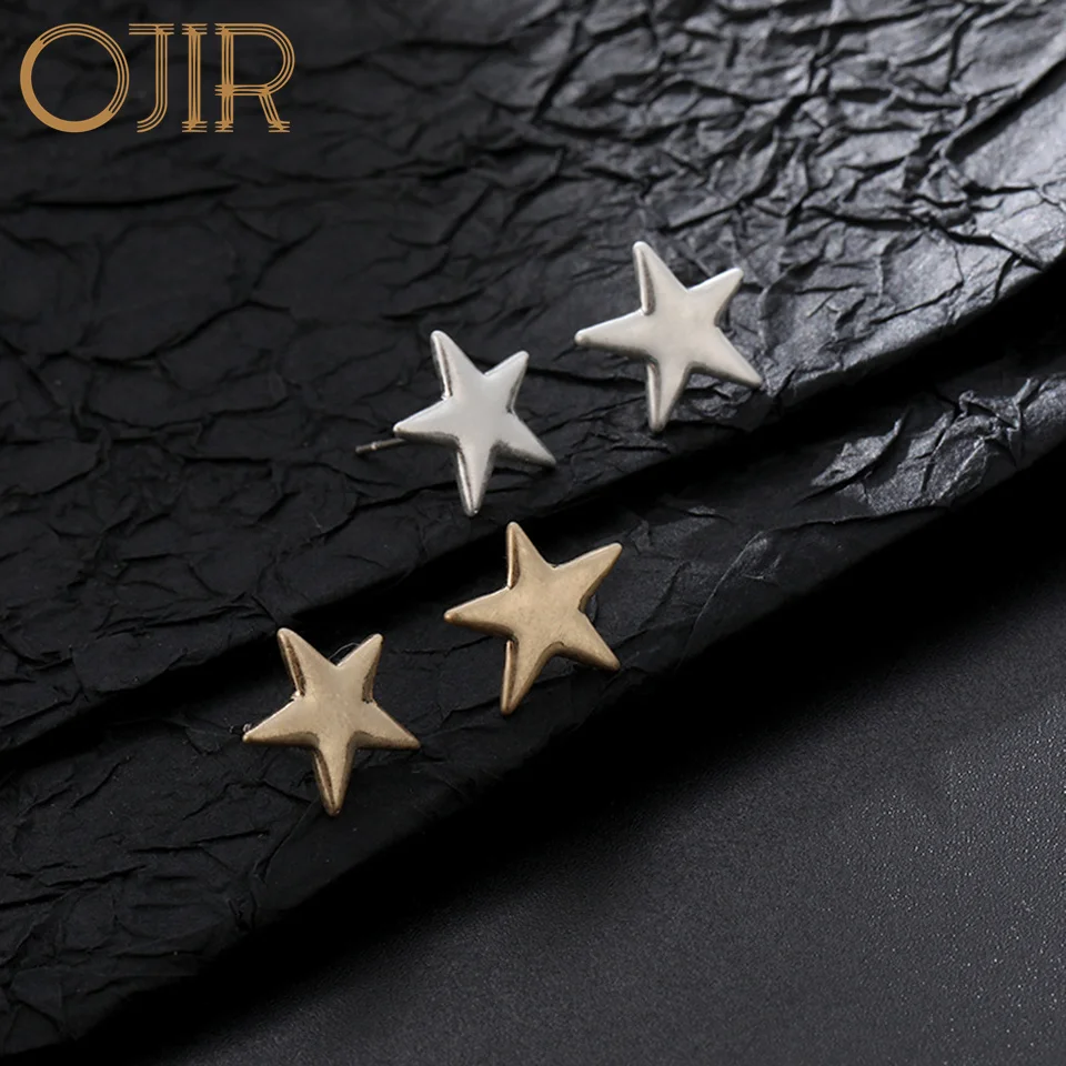 

Серьги в виде звезд, золотого цвета