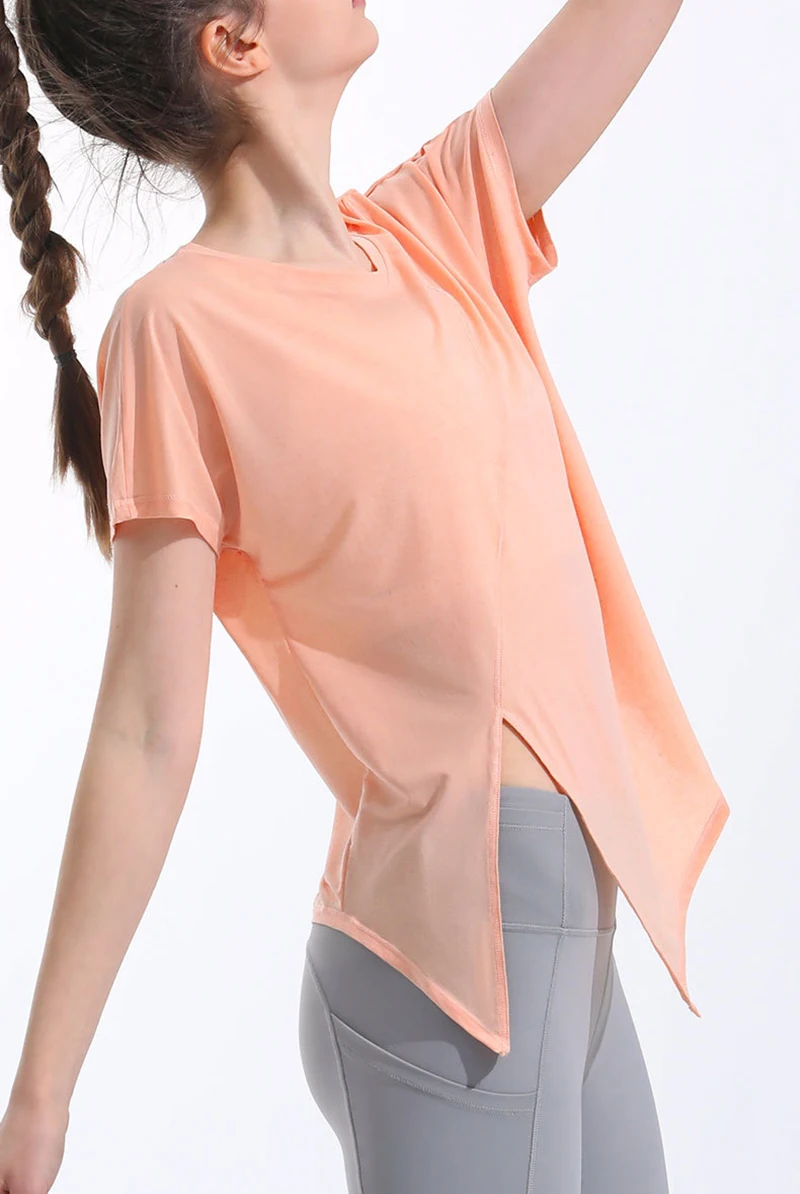 

Шон тсин®Спортивные женские рубашки с коротким рукавом и разрезом, быстросохнущие дышащие свободные футболки, топы для йоги и бега