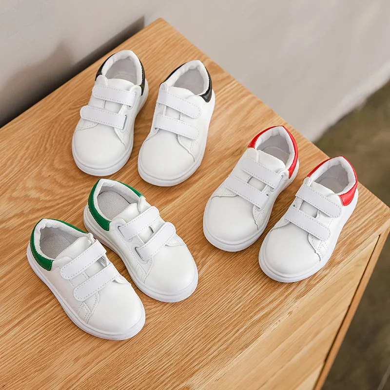 

Кроссовки для мальчиков и девочек, однотонные, простые, маленькие, модная повседневная весенняя обувь для скейтборда, белые