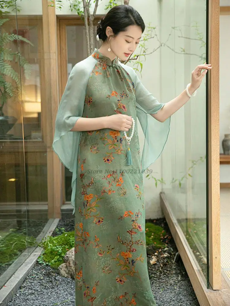 Женское шифоновое платье с цветочным принтом