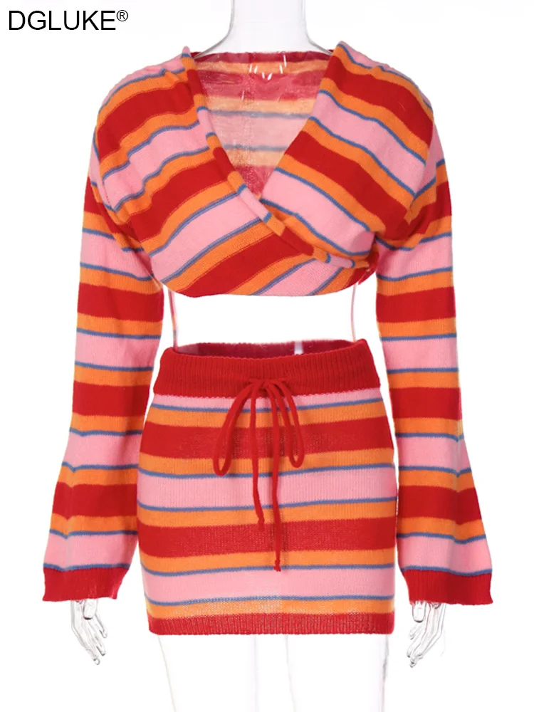 Модный комплект из 2 предметов юбка и топ стандартной длины привлекательная